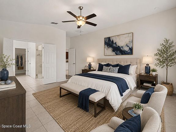 4th image of 4262 Ruthann Cir