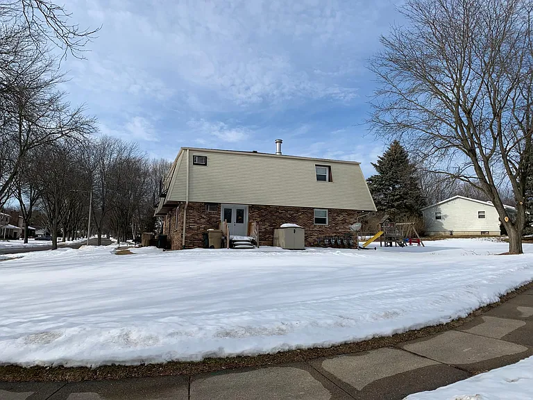 5110 Pebblebrook Dr — Photo 14