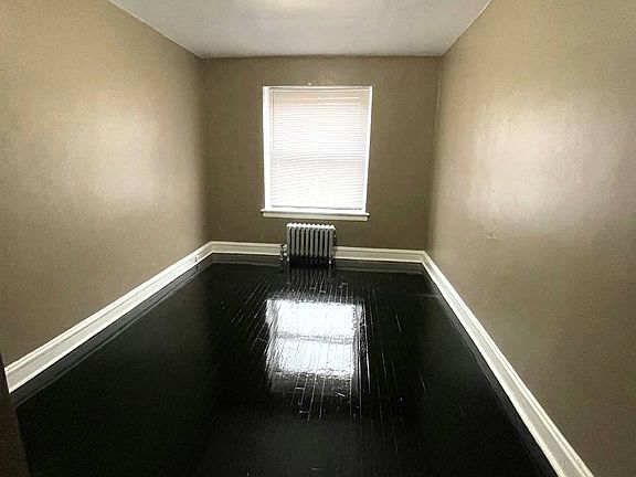 3rd image of 8034 S Ellis Ave #3W