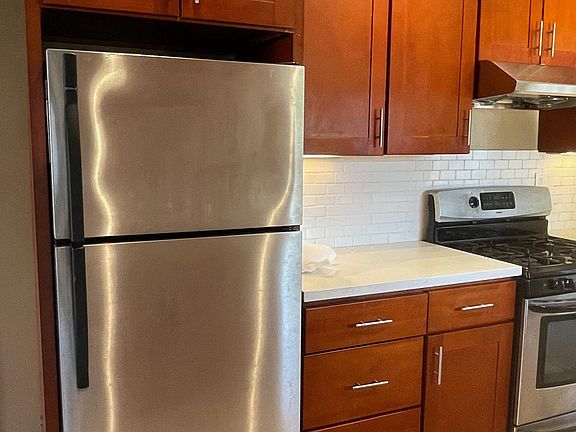 5th image of 4026 Ross Ave