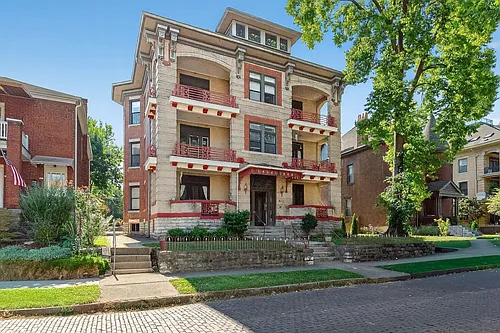 632 Nelson Pl #1 Photo 1