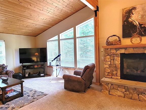 4th image of 351 McKee Lane