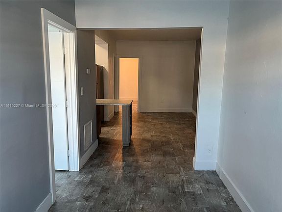 5th image of 130 Antiquera Ave #12