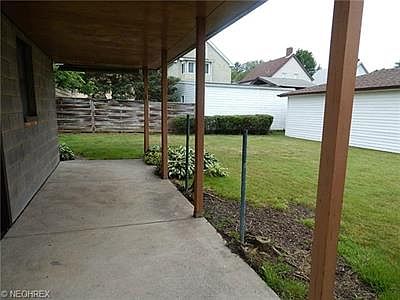 4th image of 4266 W 20th St
