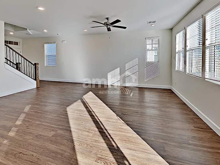 8128 Inhibition Ct — Photo 6