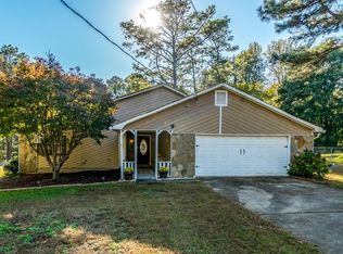 453 Fieldstream Way, Lawrenceville, GA 30044