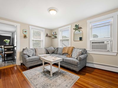 58 Beaver St #2, Salem, MA, 01970