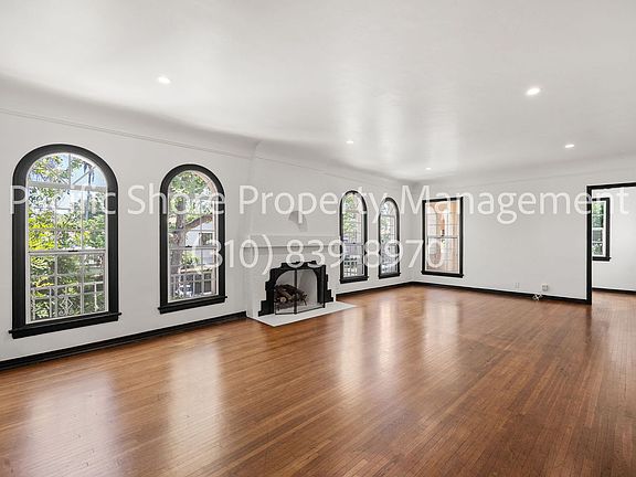 2nd image of 107 N Mansfield Ave #109