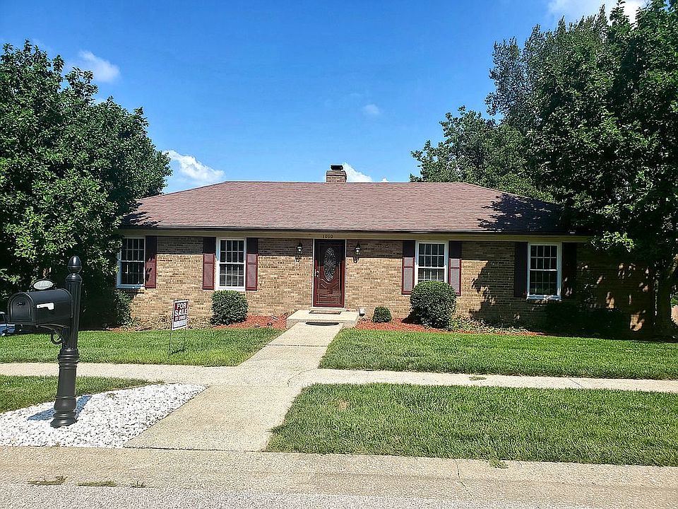 1st image of 1010 Silver Creek Dr