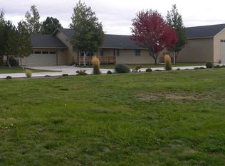 1022 Frieda Ln, Minden, NV