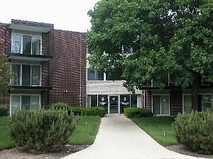 1st image of 2800 Maple Ave APT 4C