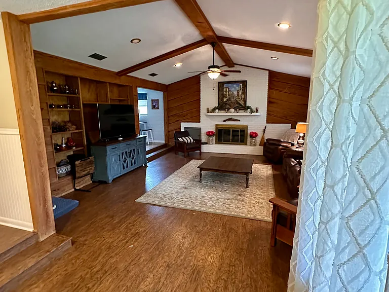 2901 Canal Dr — Photo 4