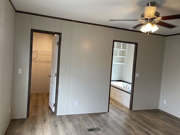 5th image of 920 Century Plaza Dr #720