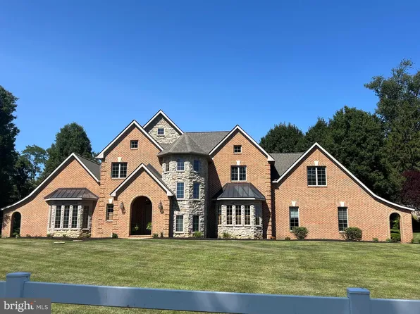 1921 Millersville Pike, Lancaster, PA 17603
