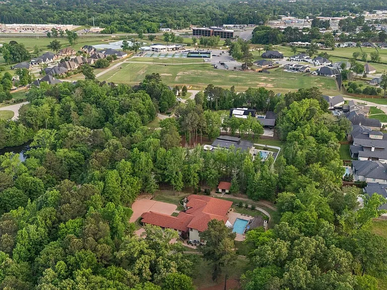 3705 Champions Ridge Ln — Photo 49
