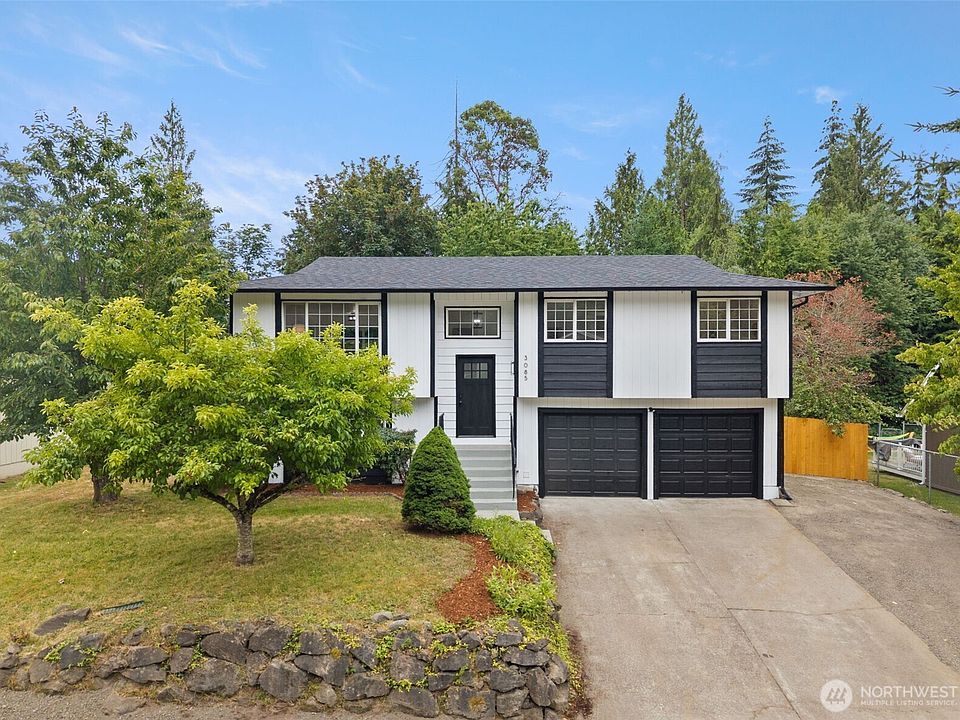 1st image of 3085 Aegean Boulevard NE