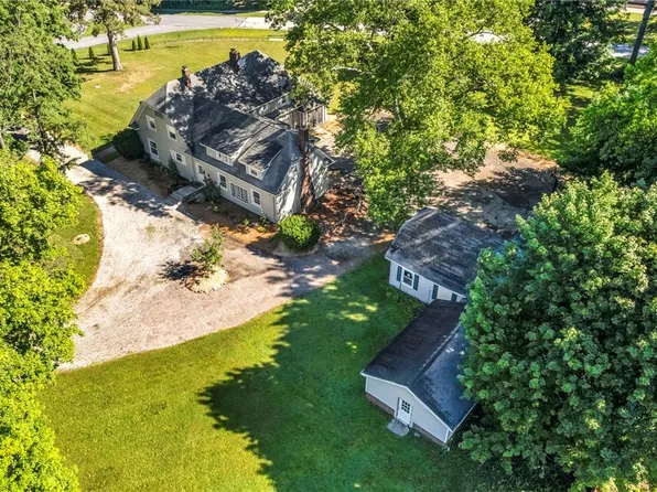 31 Fairfield Rd, Painesville, OH 44077