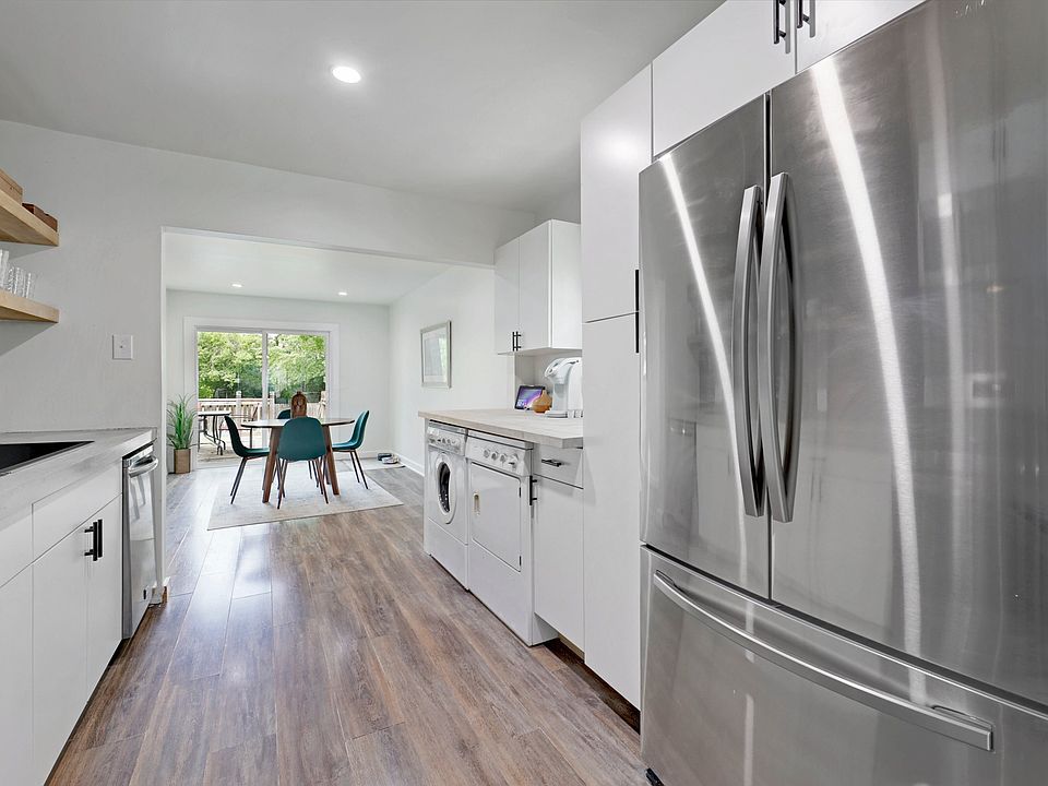 1st image of 5514 Woodrow Ave