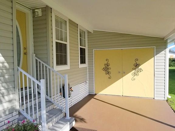 3rd image of 652 Barefoot Blvd