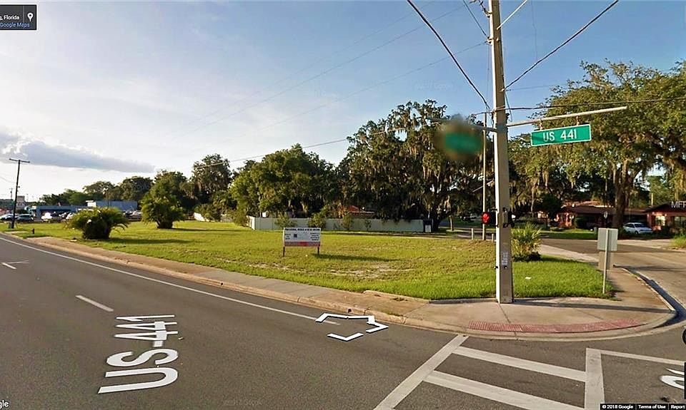 1st image of 900 W North Blvd