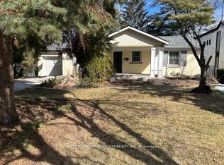 1273 Clarkson Rd N, Mississauga, ON L5J2W4