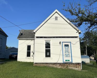 507 N 6th St, Boonville, IN, 47601