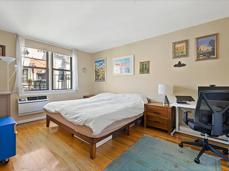 439 E 88th St #5B — Photo 7