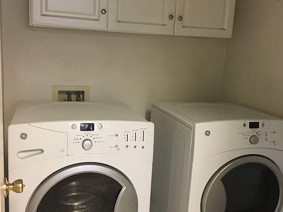 4th image of 2912 Du Barry Manor Ln