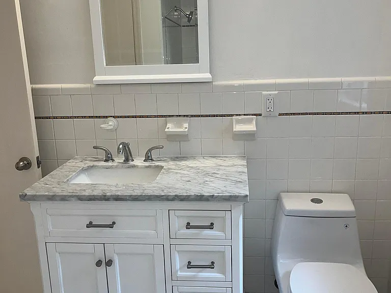 5127 Pelleport Ave — Photo 10