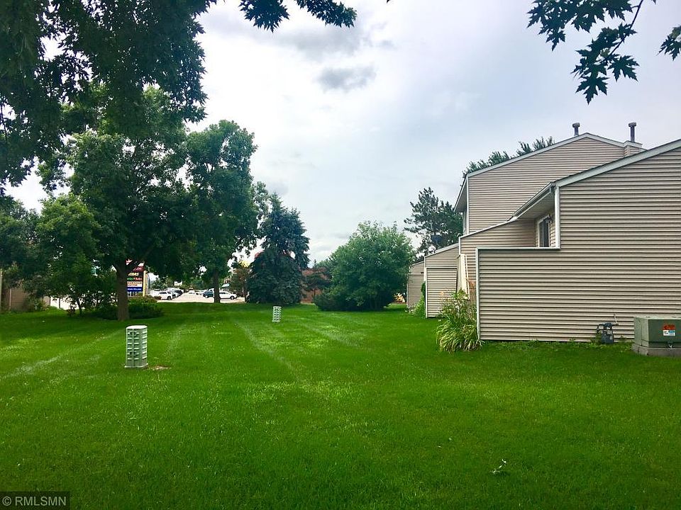 2nd image of 7509 Whitney Dr