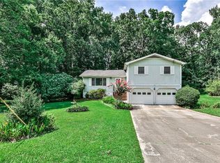 1460 Falconhurst Ct SW, Lilburn, GA 30047