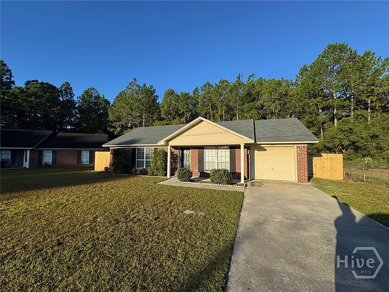 1381 Coalition Cir — Photo 1