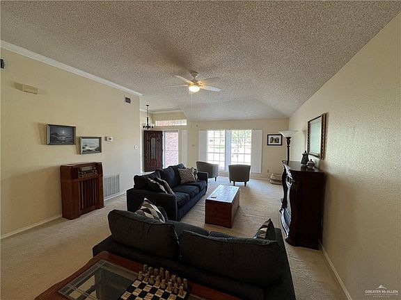 3rd image of 335 Karen Dr