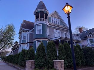 928 King STREET, La Crosse, WI 54601
