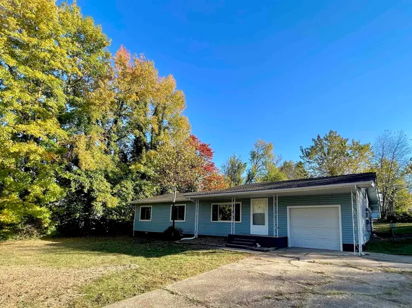 512 E 1st St, Mountain Home, AR 72653