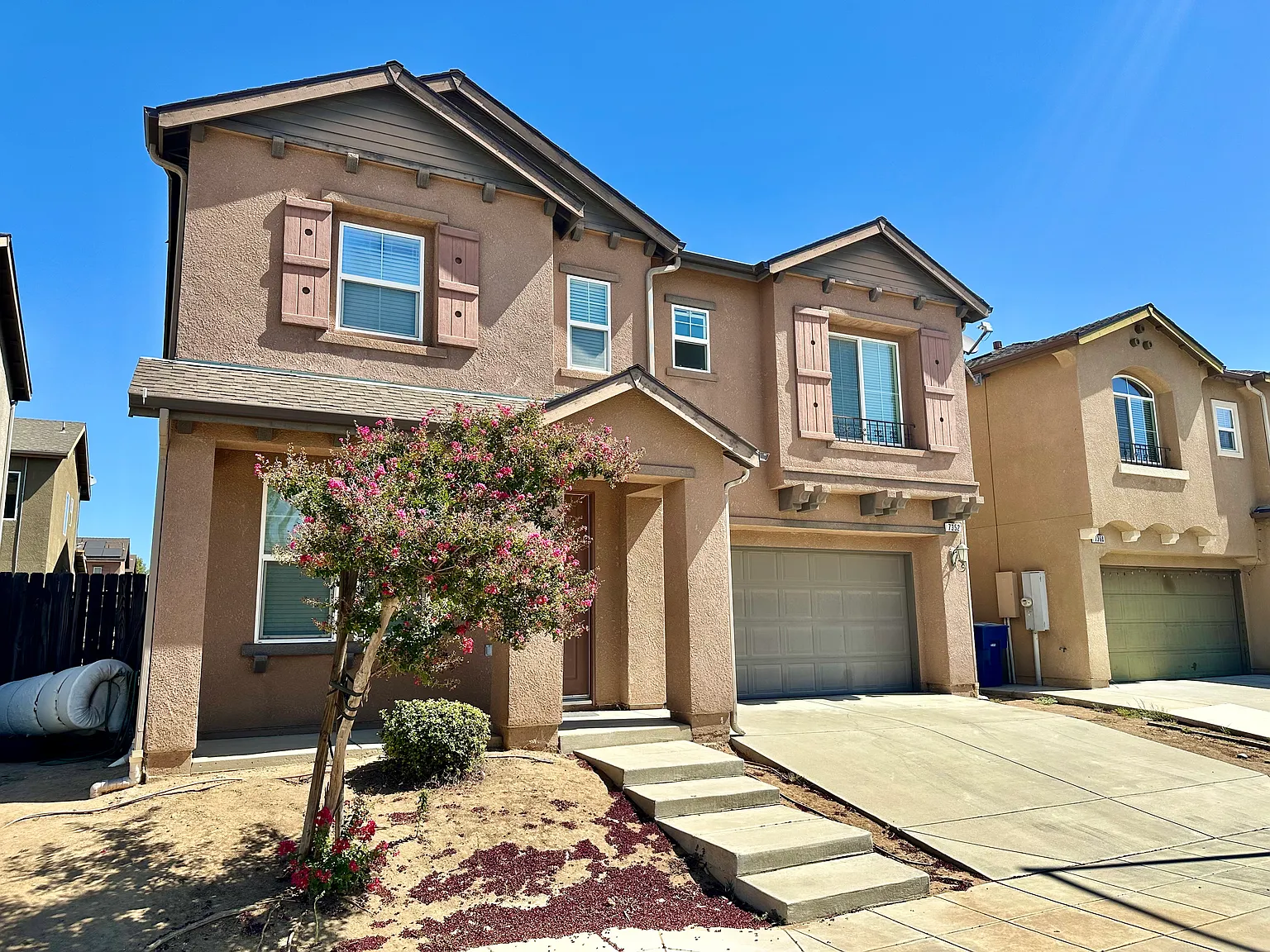 3 bed, 2.5 bath, 1783 sqft, $2,500 — Photo 1