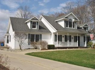 11901 Quail Ridge Dr, Plymouth, IN 46563