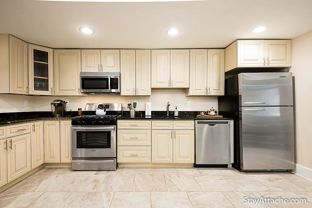 723 5th Street NE Unit 1, Washington, DC 20002 in Capitol Hill — Photo 3