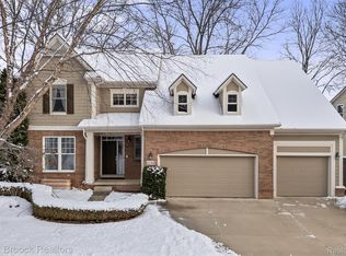 6144 Strawberry Cir, Commerce Township, MI 48382