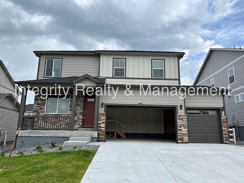 1st image of 2851 Villageview Ln