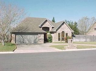 305 Pinar Del Rio Ave, Brownsville, TX 78526