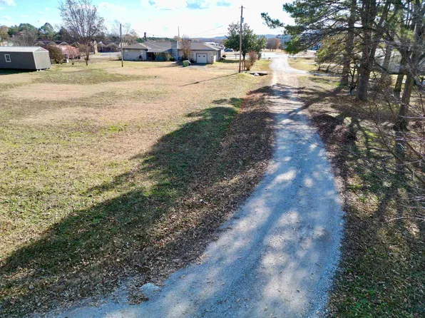 0 California Dr, Tuscumbia, AL 35674