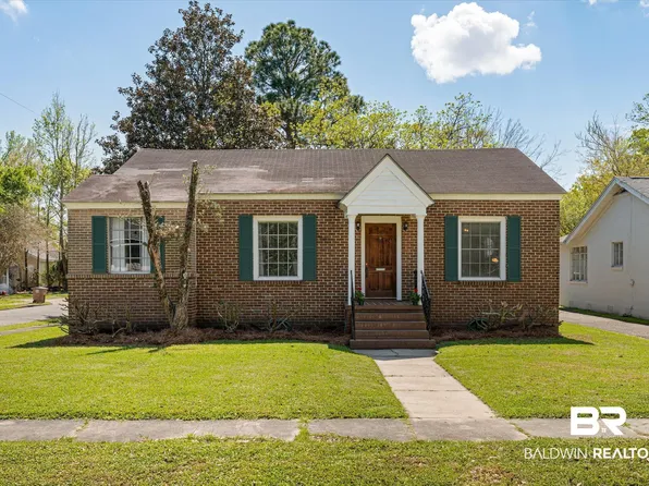 1651 Lamar St, Mobile, AL 36604