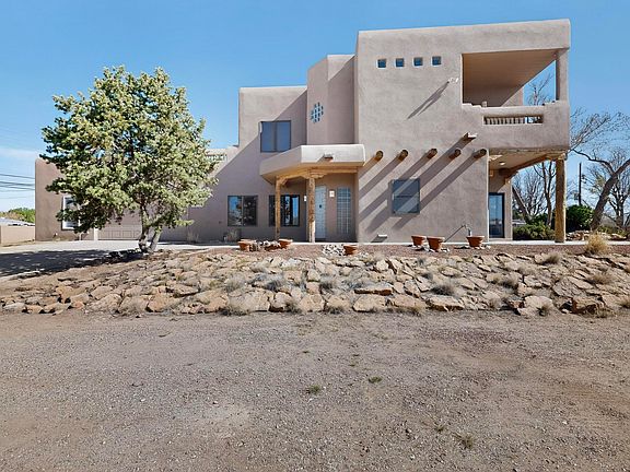 2nd image of 5566 Corrales Rd