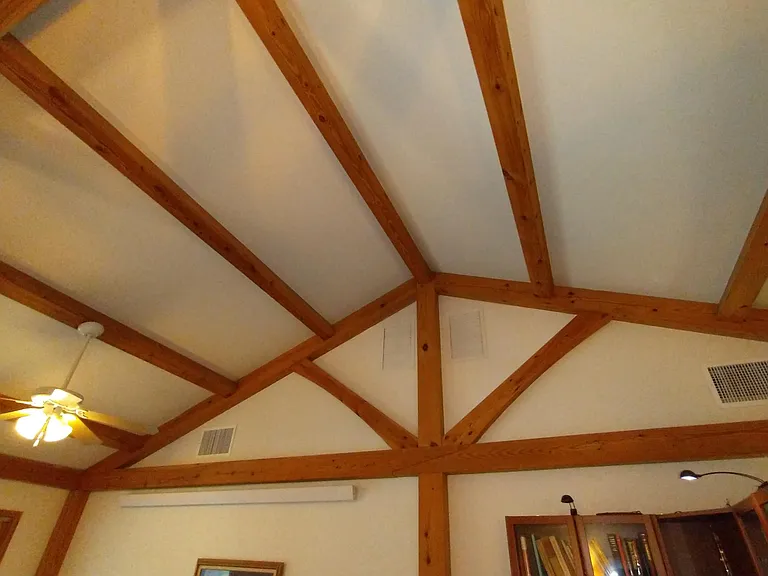402 Forest Beach Rd — Photo 6