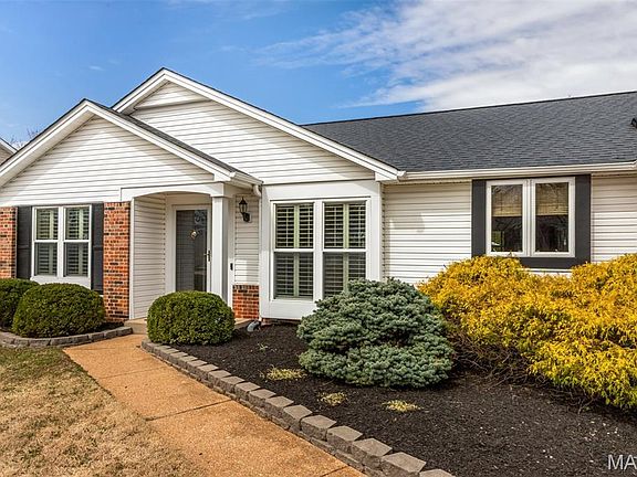 3rd image of 16555 Birch Forest Dr