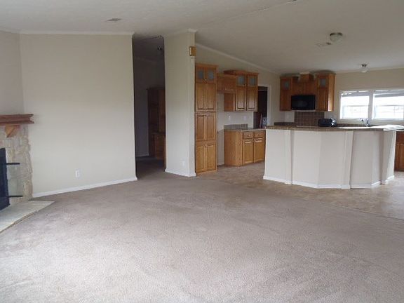 2nd image of 2715 Cedar Ct