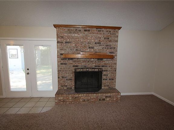 3rd image of 537 Redding Dr