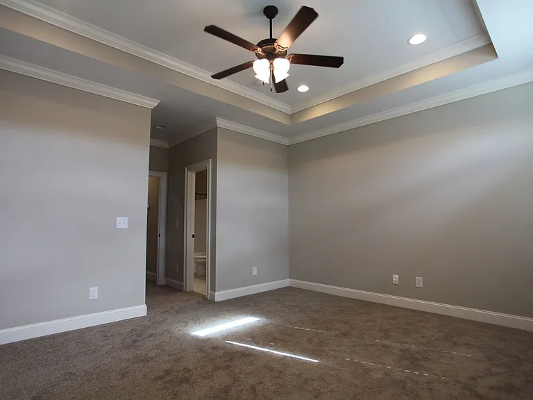 1090 Runningvine Ln — Photo 10