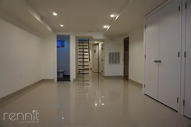 Rented by Rennit Inc.